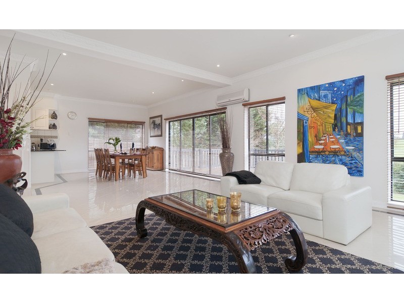 2 Walter-lynch Way, Chirnside Park VIC 3116
