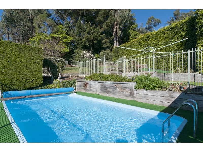 24 Copeland Drive, Montrose VIC 3765