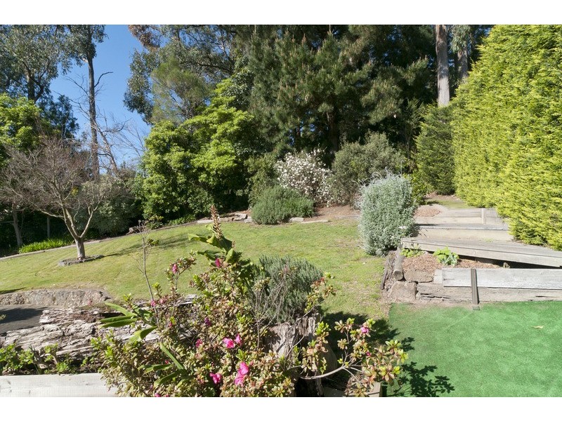 24 Copeland Drive, Montrose VIC 3765