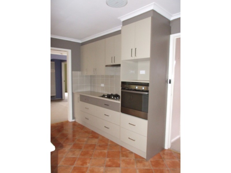 72 Landscape Drive, Mooroolbark VIC 3138