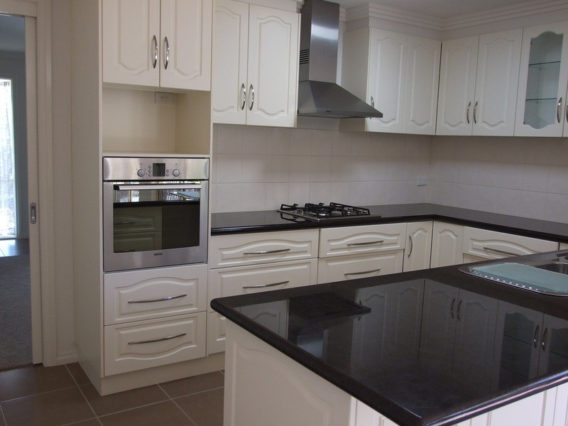 35 Elms Road, Mooroolbark VIC 3138