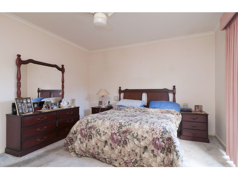 42 Cameron Road, Croydon VIC 3136