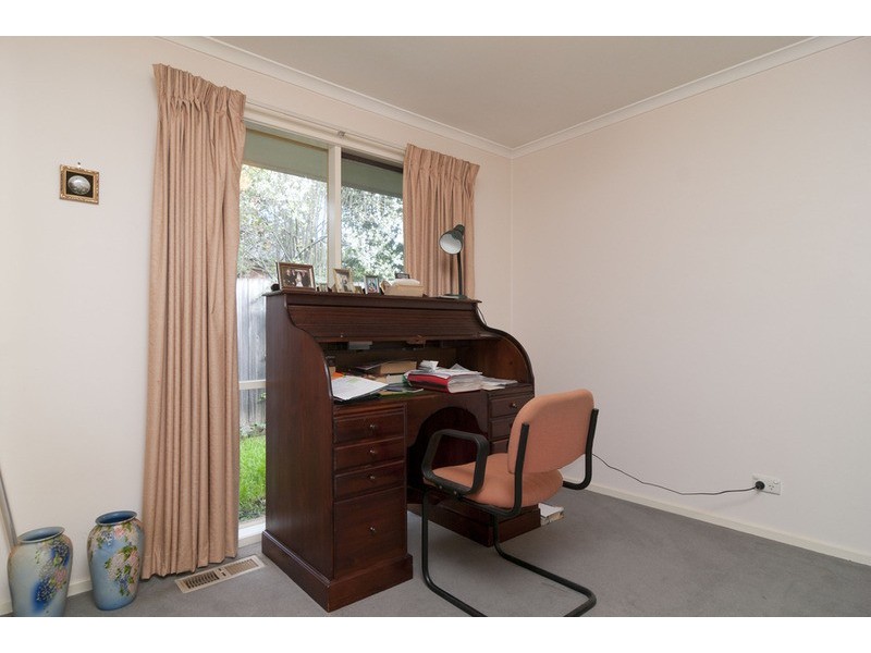 42 Cameron Road, Croydon VIC 3136