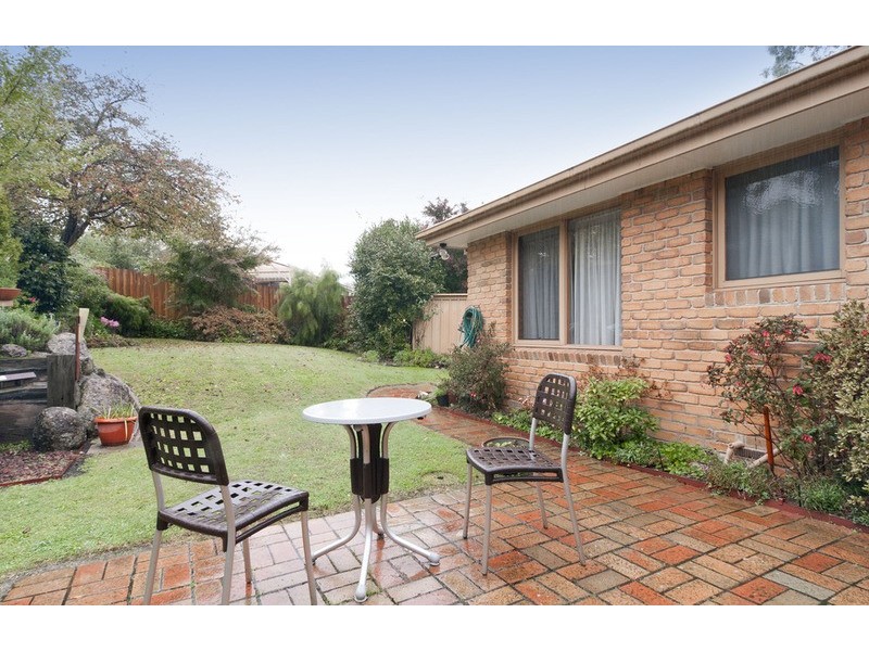 24 Lemongrove, Croydon Hills VIC 3136