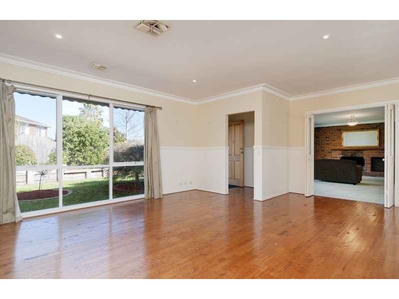 4 Stonehaven Court, Mooroolbark VIC 3138