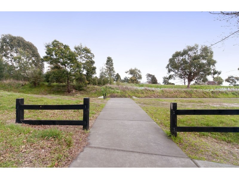 1b/35 Queen Road, Lilydale VIC 3140