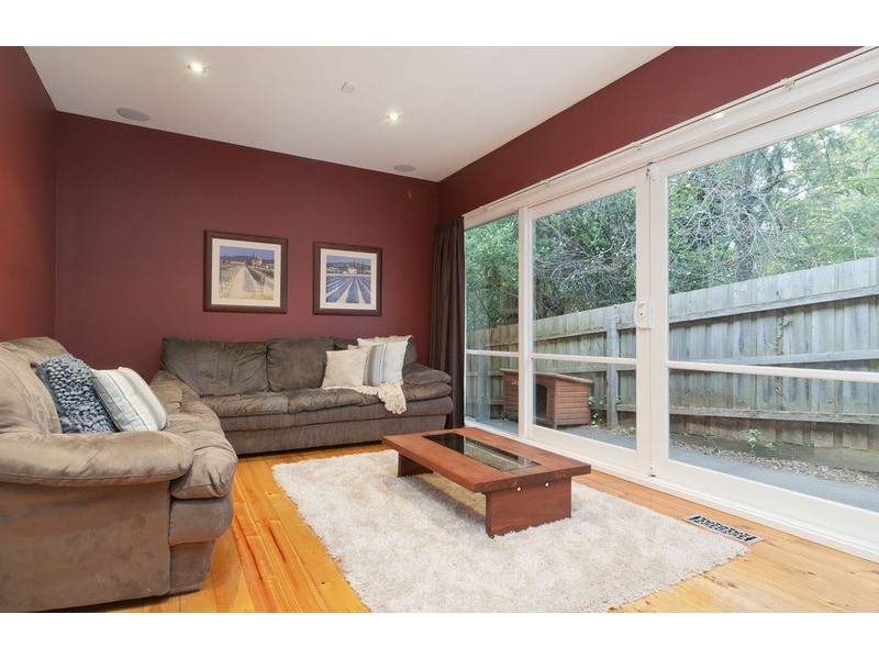 4 Warranwood Road, Warranwood VIC 3134