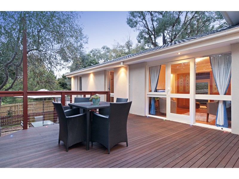 4 Warranwood Road, Warranwood VIC 3134