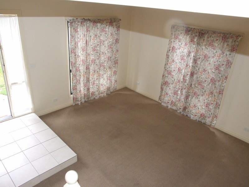 2/26 Ervin  Road, Kilsyth VIC 3137