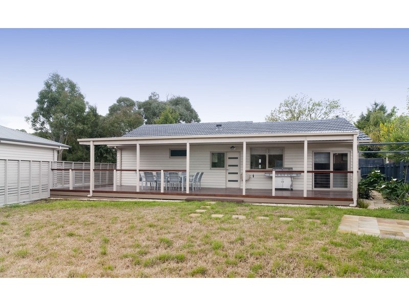 2/6 Wordsworth Street, Mooroolbark VIC 3138