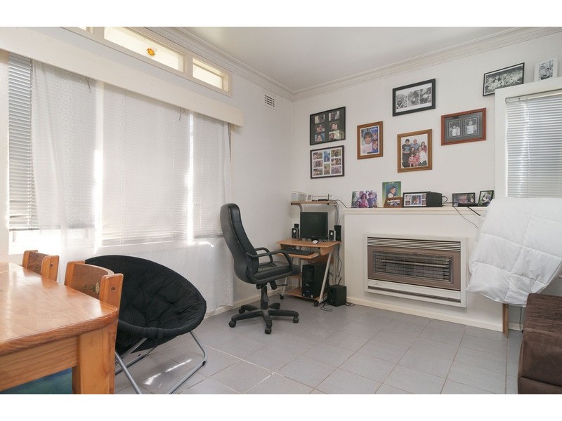 10 Warrien Road, Croydon VIC 3136