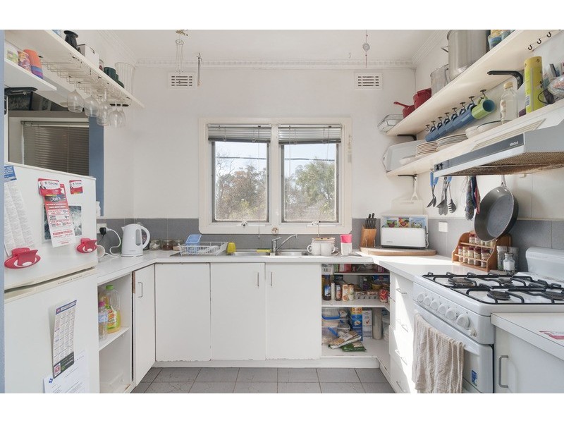 10 Warrien Road, Croydon VIC 3136