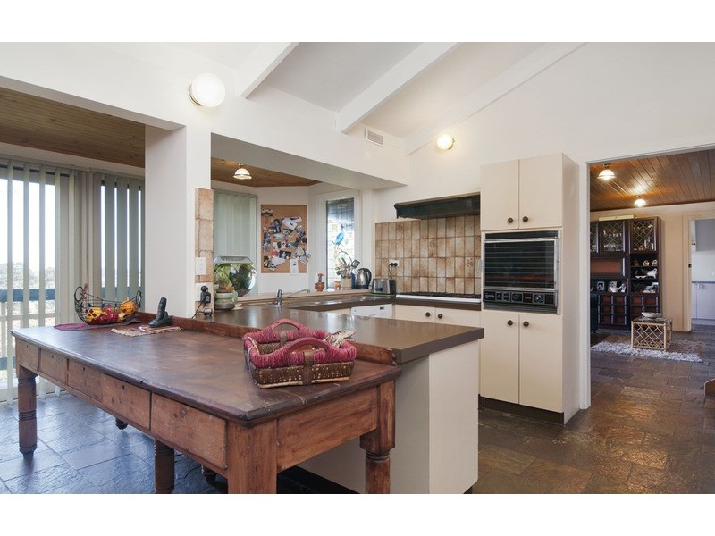 17 Edward Road, Chirnside Park VIC 3116