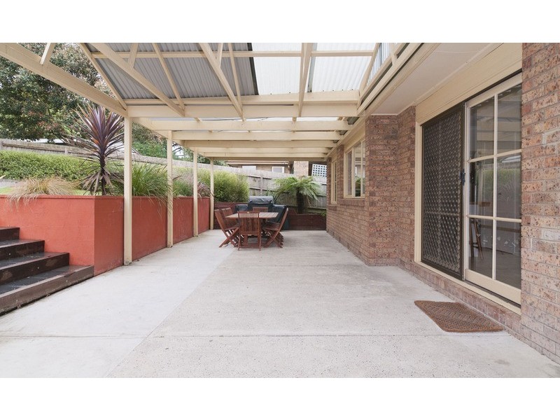 37 McDermott Avenue, Mooroolbark VIC 3138