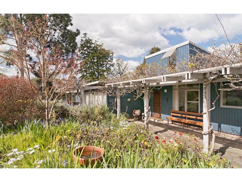 20 Henry Street, Montrose VIC 3765