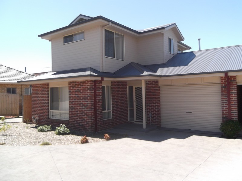 7/7-9 Clyde Street, Lilydale VIC 3140