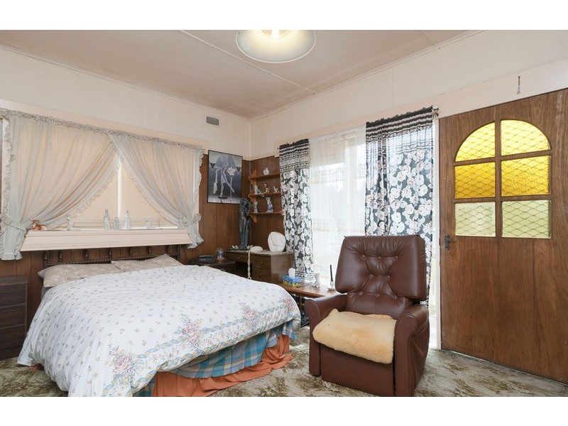 43 Terrigal Crescent, Kilsyth VIC 3137