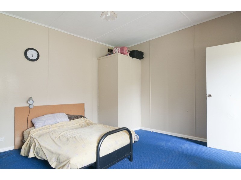 43 Terrigal Crescent, Kilsyth VIC 3137