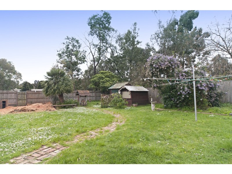43 Terrigal Crescent, Kilsyth VIC 3137