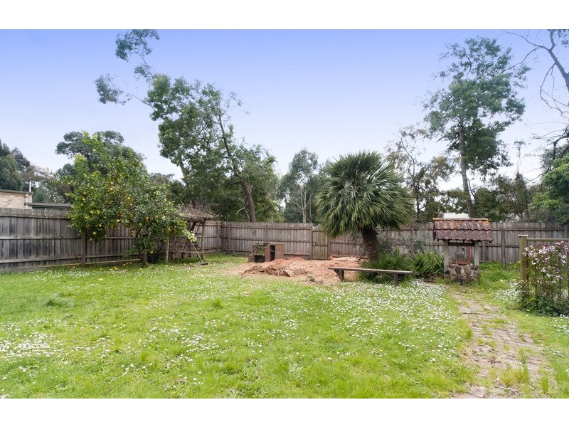 43 Terrigal Crescent, Kilsyth VIC 3137