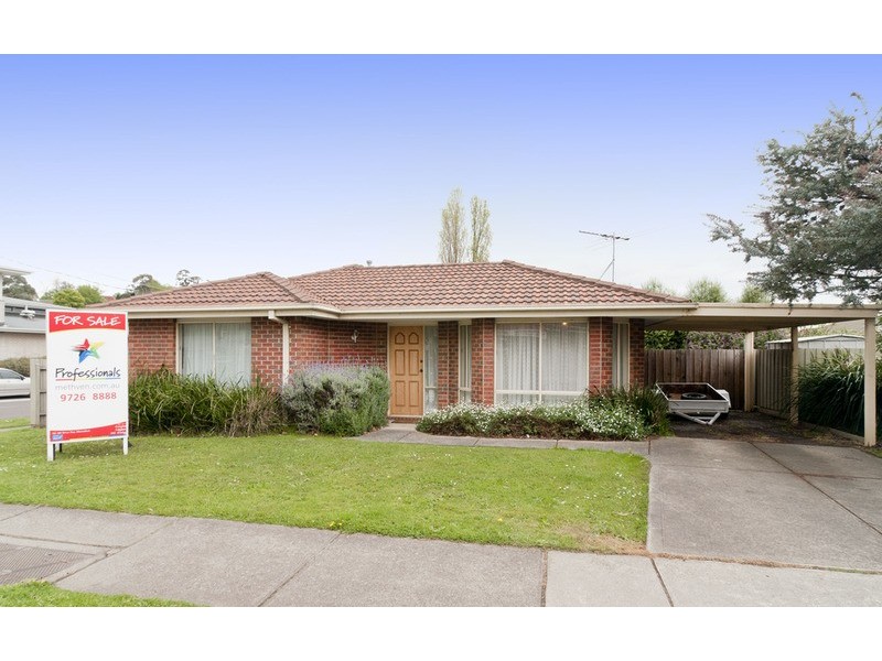 21 Manchester Road, Mooroolbark VIC 3138