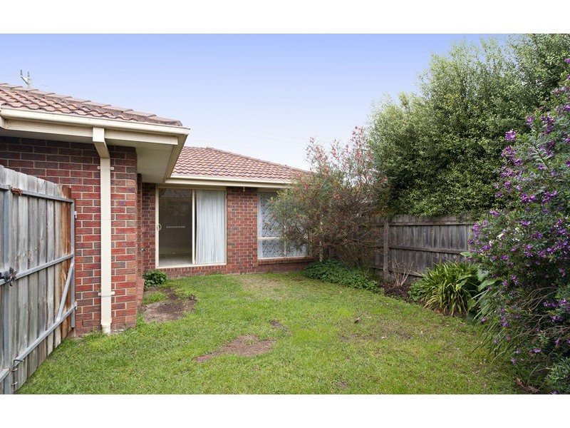 21 Manchester Road, Mooroolbark VIC 3138