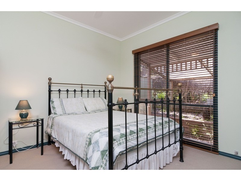 55 Cambridge Road, Mooroolbark VIC 3138