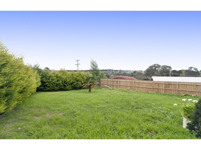 5 Songbird Avenue, Chirnside Park VIC 3116