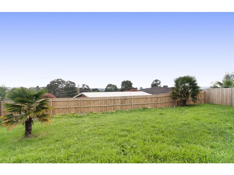 5 Songbird Avenue, Chirnside Park VIC 3116