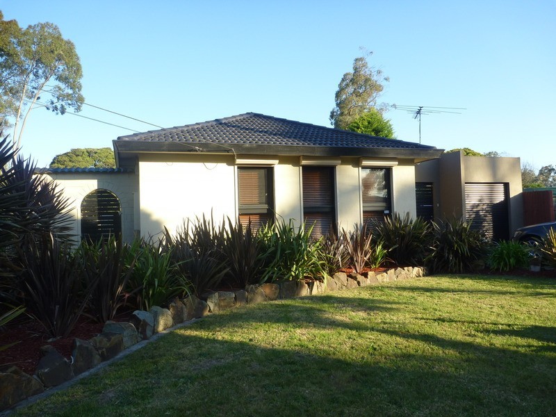 2 Moana  Drive, Mooroolbark VIC 3138