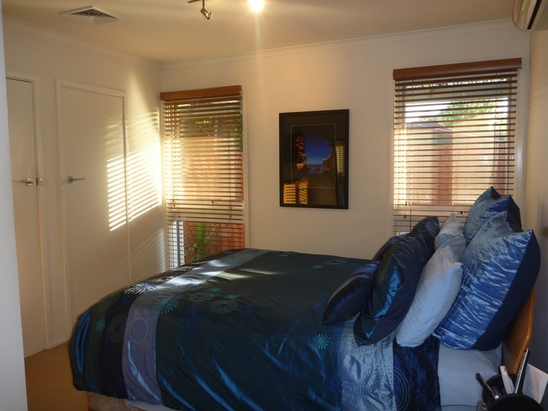 2 Moana  Drive, Mooroolbark VIC 3138