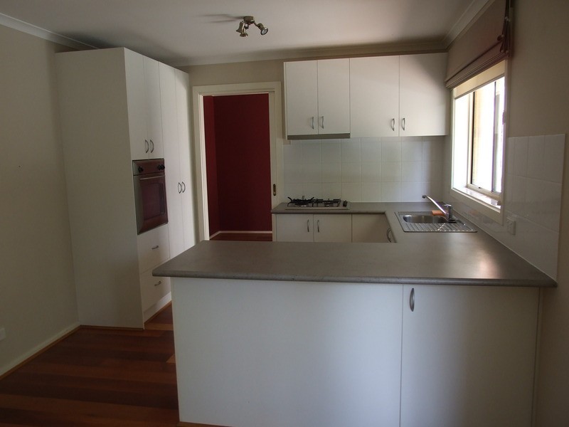 10/8-10 Wyuna Walk, Mooroolbark VIC 3138