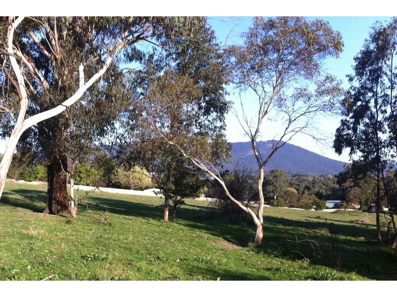 86 Hawthory  Road, Kilsyth VIC 3137