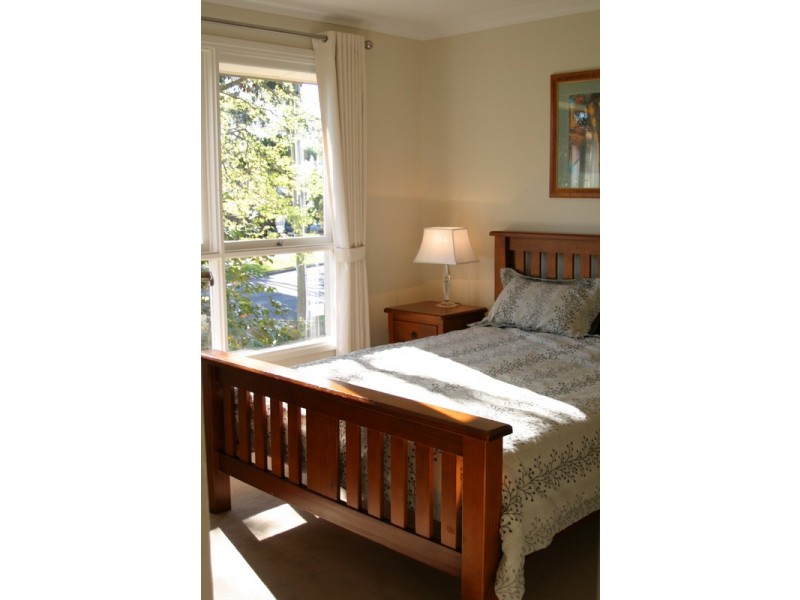 86 Hawthory  Road, Kilsyth VIC 3137