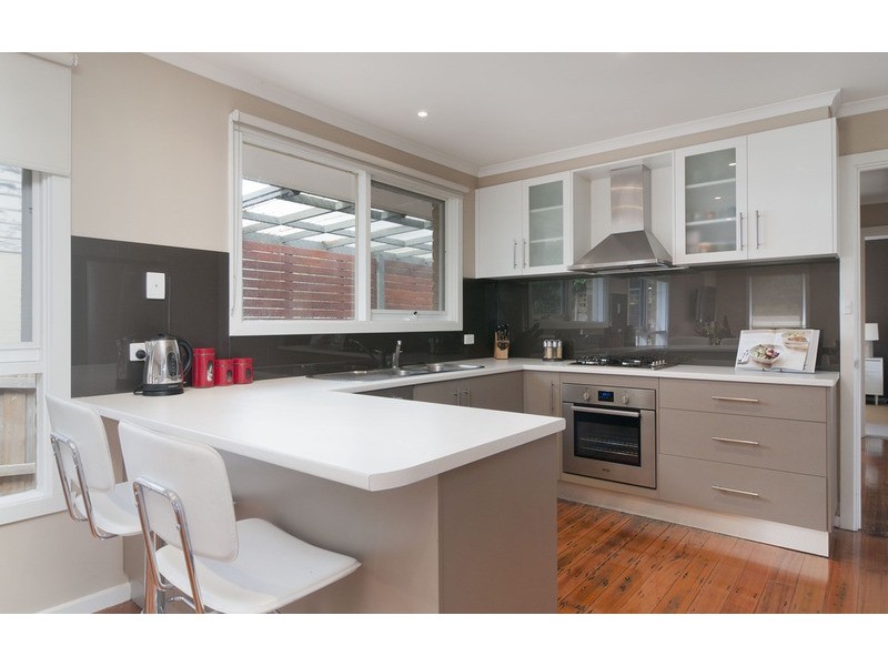 28 Swinburne Avenue, Mooroolbark VIC 3138