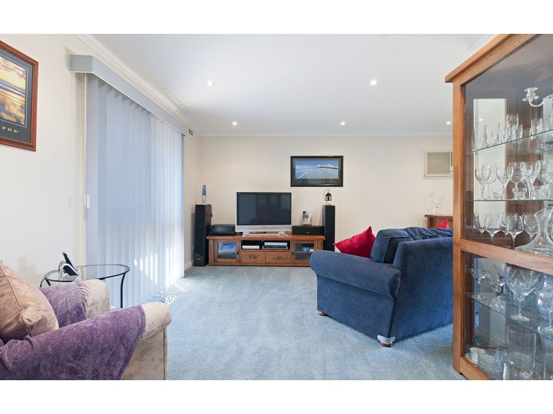 63 Woodville Road, Mooroolbark VIC 3138