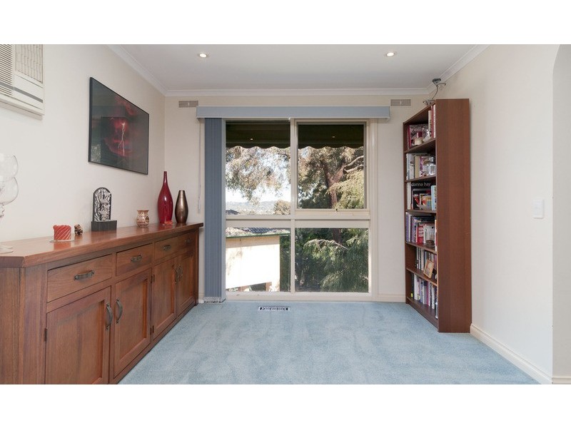 63 Woodville Road, Mooroolbark VIC 3138