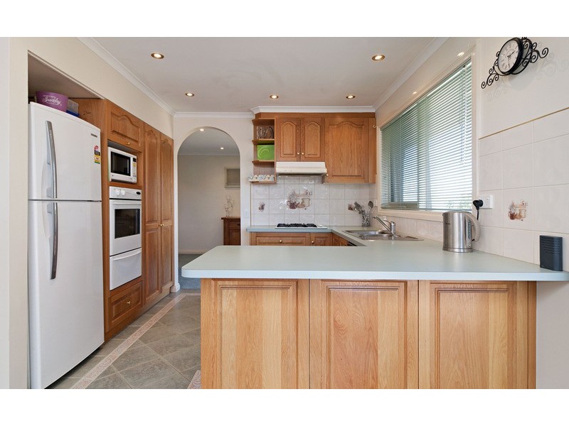 63 Woodville Road, Mooroolbark VIC 3138