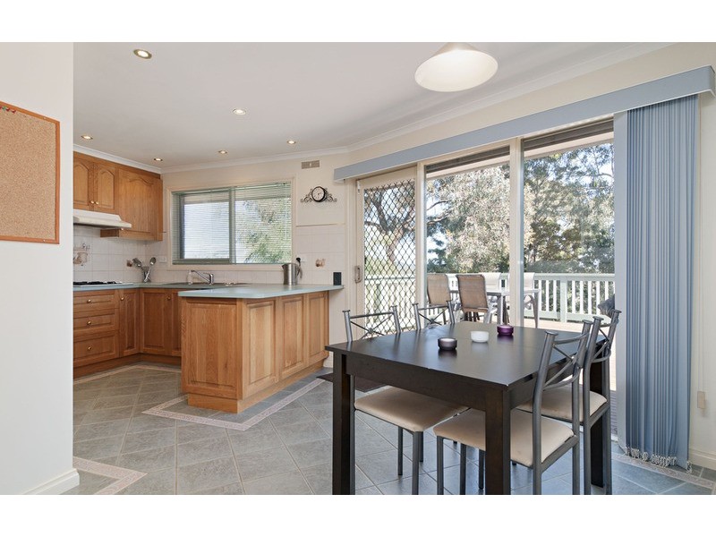 63 Woodville Road, Mooroolbark VIC 3138
