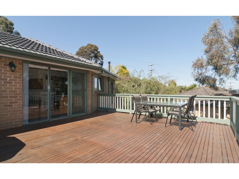 63 Woodville Road, Mooroolbark VIC 3138