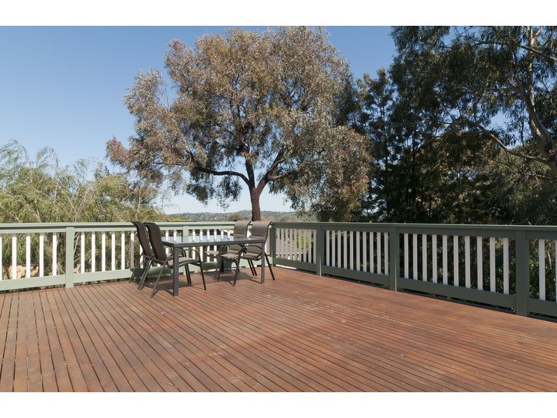 63 Woodville Road, Mooroolbark VIC 3138
