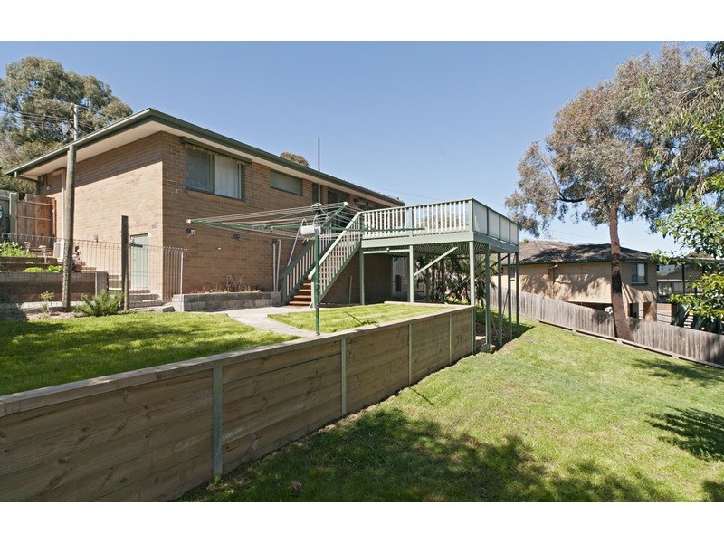 63 Woodville Road, Mooroolbark VIC 3138