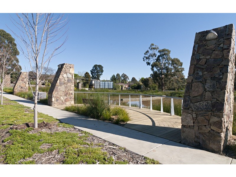 47 The Range Boulevard, Croydon VIC 3136