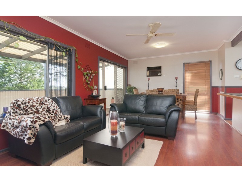 40 Taylor Road, Mooroolbark VIC 3138