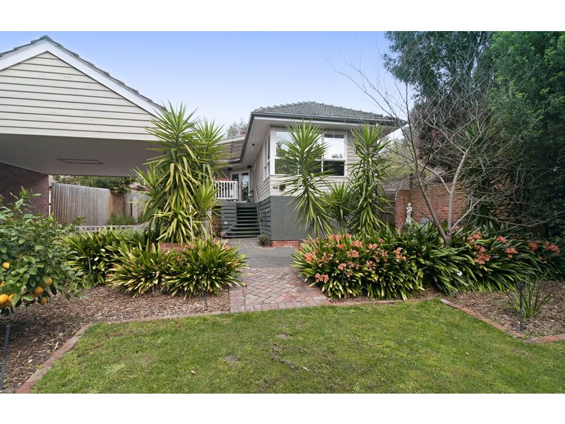 100 Croydon Road, Croydon VIC 3136