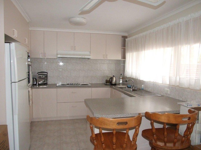 16 Barina Avenue, Mooroolbark VIC 3138