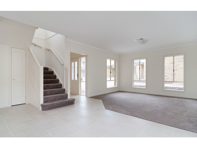 5/22 Charles Street, Mooroolbark VIC 3138