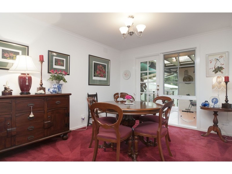 203 Cambridge Road, Mooroolbark VIC 3138