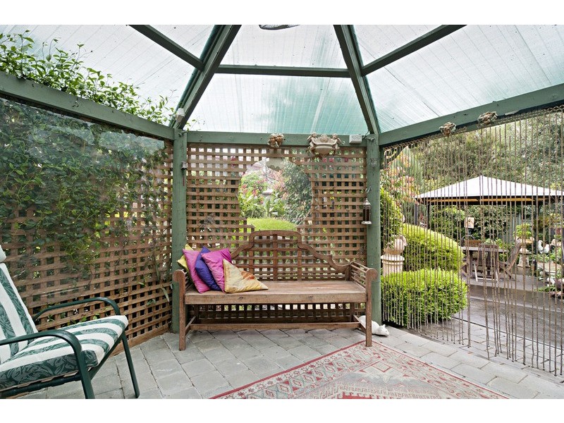 203 Cambridge Road, Mooroolbark VIC 3138