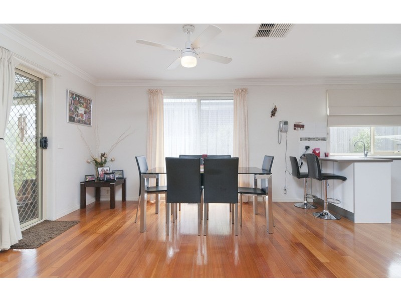 4 Dunoon Street, Mooroolbark VIC 3138